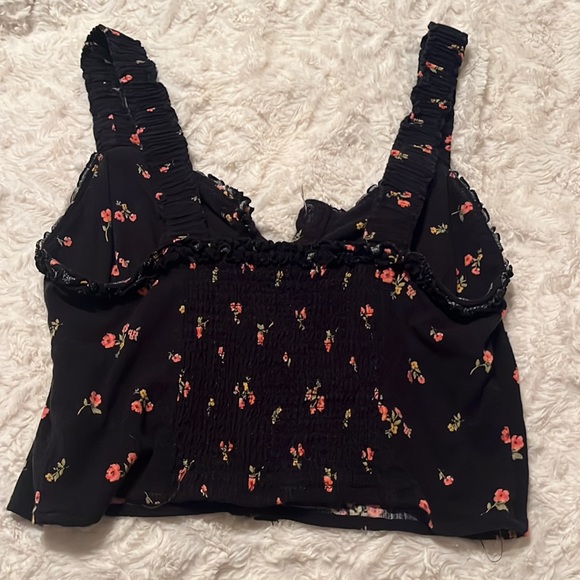 Top - Picture 2 of 2